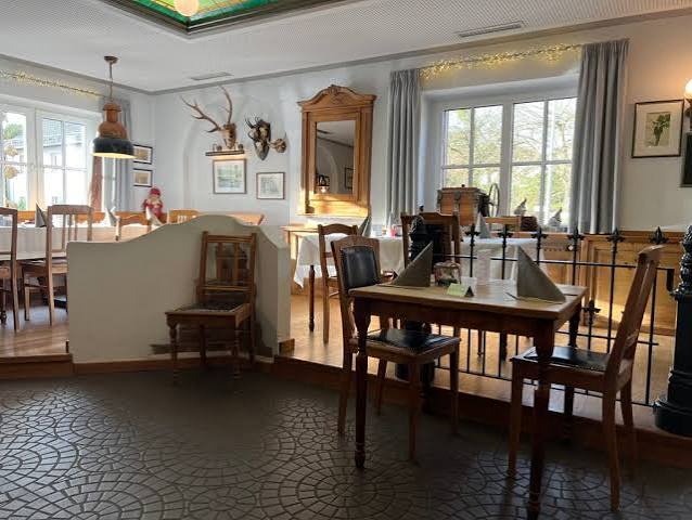 20261017 abschlusstour beverungen blankenau landhotel weserblick 02
